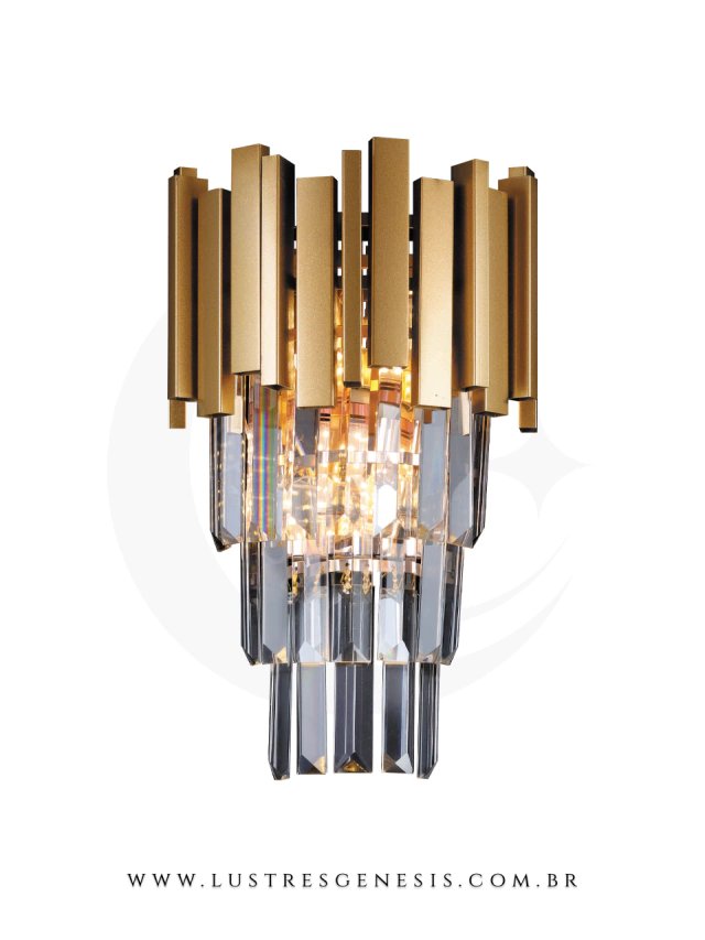 Arandela de Parede (A) 33cm x (D) 26cm Metal e Cristal Dourado e Transparente