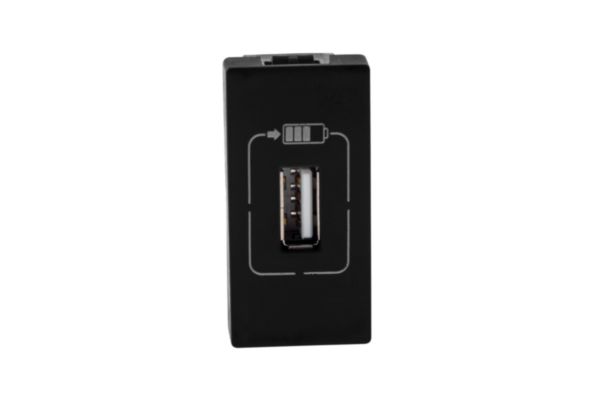Carregador 1X USB 1500Ma 1M Preta - Pial Plus+