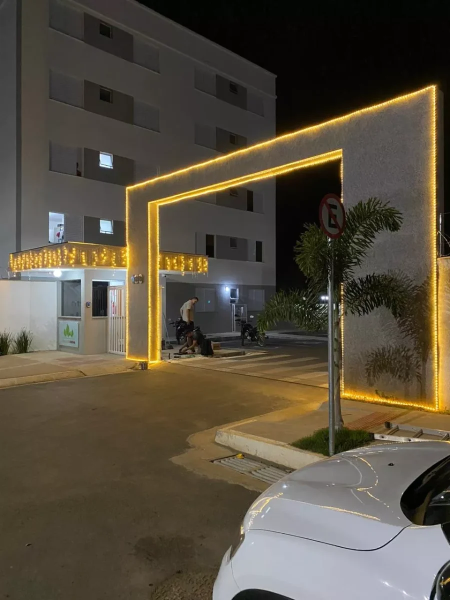 Mangueira LED 5050 Chata Branco Quente Rolo 100MTS