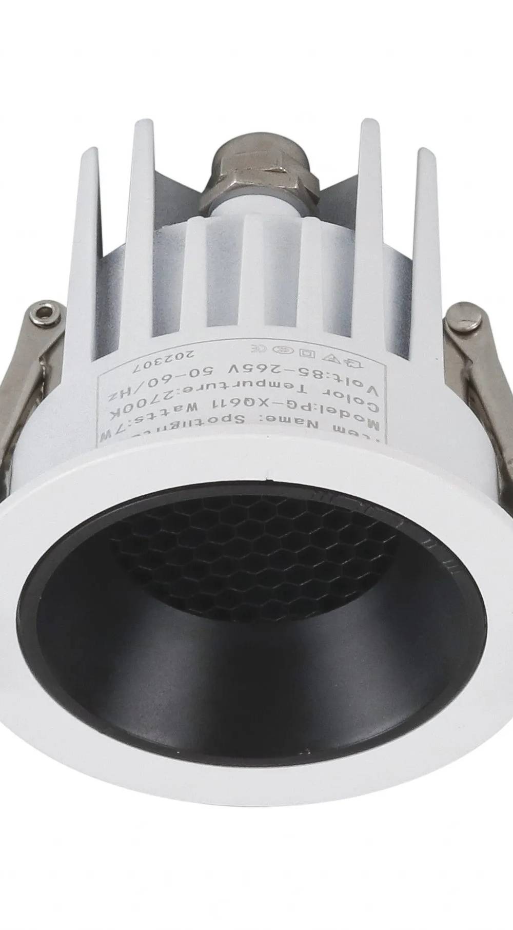 SPOT TUTTI EMBUTIR 7W IRC98