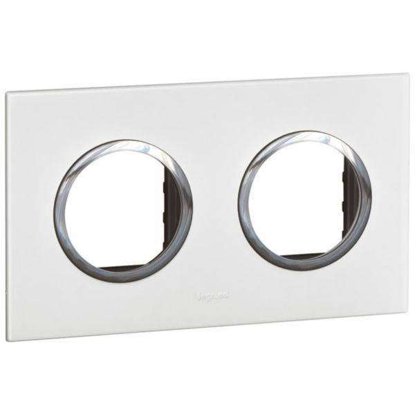 Arteor - Placa 2x2 modulos redondos - Branco - Plástico termoplástico - Instalação à face