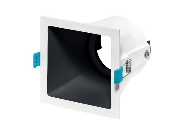 SQUARE GHOST AR70