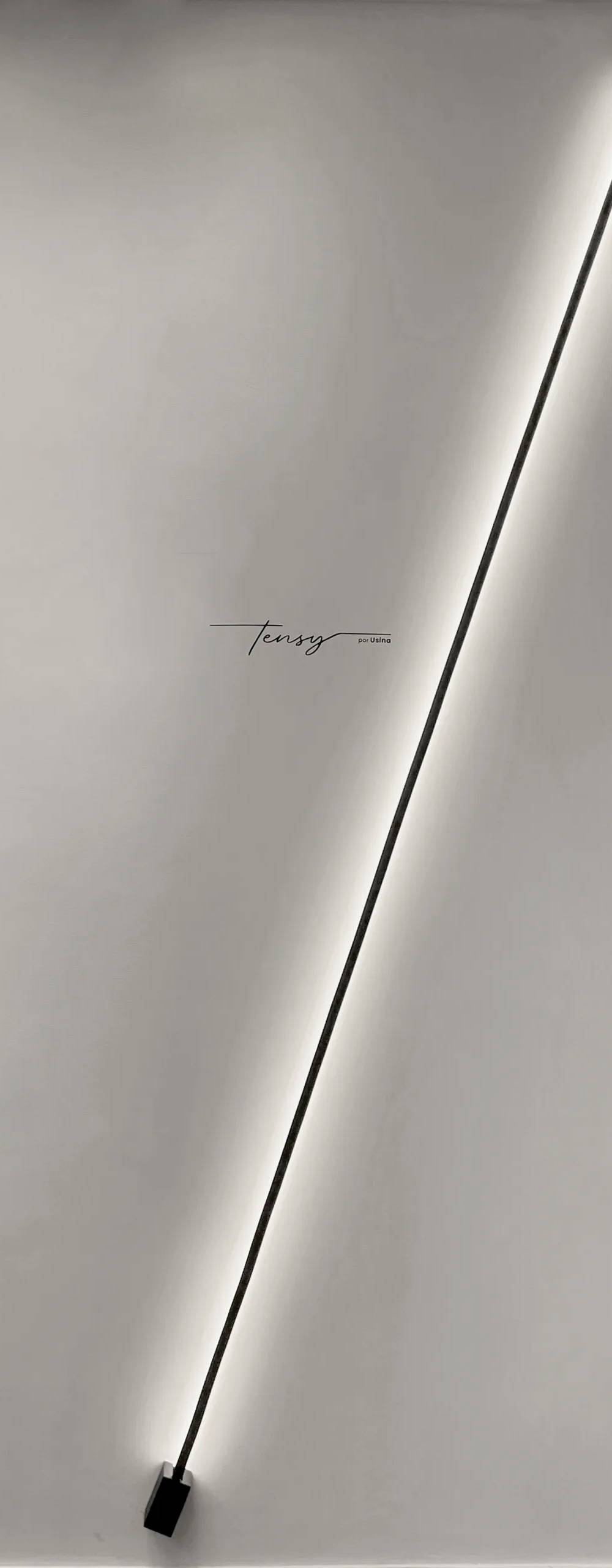 Luminária linear Tensy
